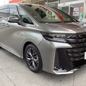 トヨタ・ヴェルファイア