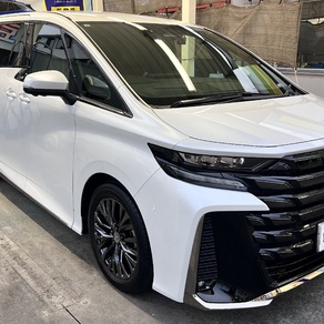 トヨタ・ヴェルファイア