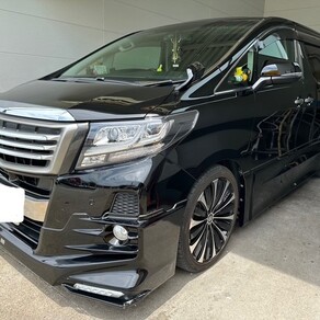トヨタ・アルファード