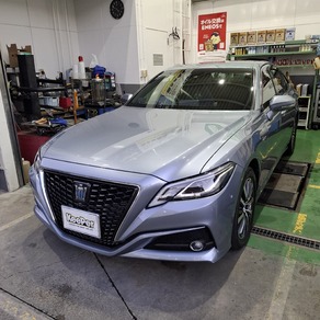 トヨタ・クラウン