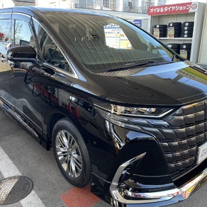 トヨタ・アルファード