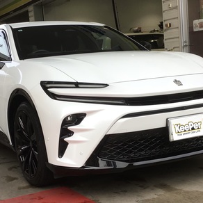 トヨタ・クラウンスポーツ