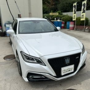 トヨタ・クラウン
