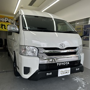 トヨタ・ハイエース(ワイド・ミドルルーフ)