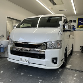 トヨタ・ハイエース(ワイド・ミドルルーフ)