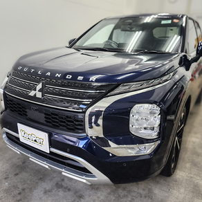 三菱・アウトランダー