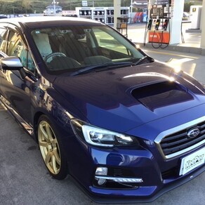 スバル・レヴォーグ