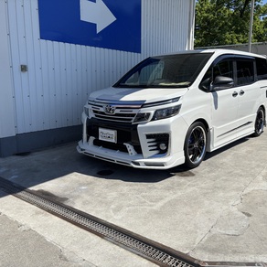 トヨタ・ヴォクシー