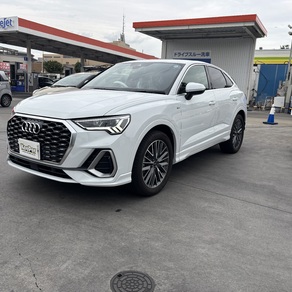 アウディ・Q3