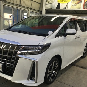 トヨタ・アルファード