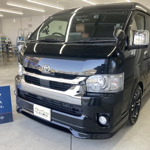 トヨタ・ハイエース(ワイド・ミドルルーフ)