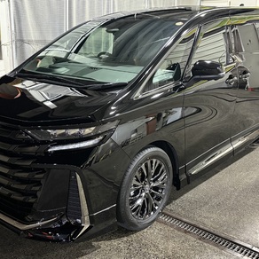 トヨタ・アルファード