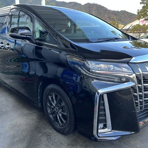 トヨタ・アルファード