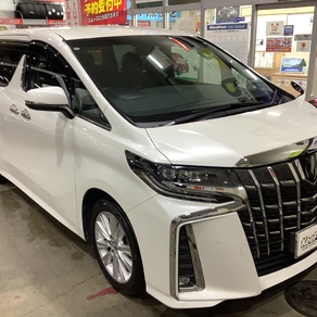 トヨタ・アルファード