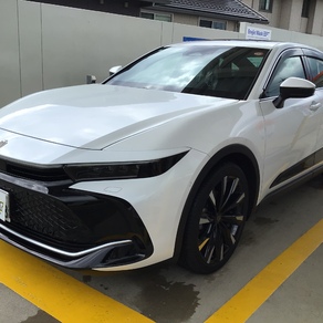 トヨタ・クラウンクロスオーバー