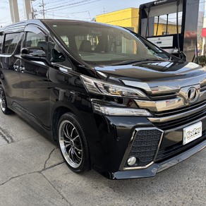 トヨタ・ヴェルファイア