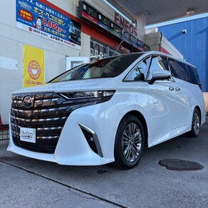 トヨタ・アルファード