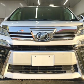 トヨタ・ヴェルファイア