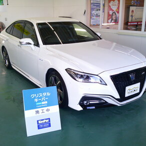 トヨタ・クラウン