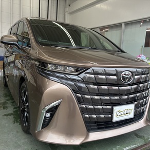 トヨタ・アルファード