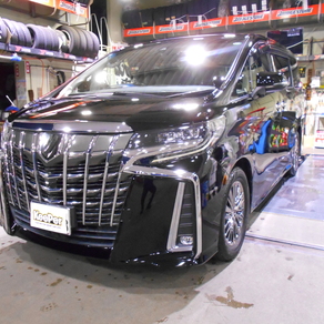 トヨタ・アルファード