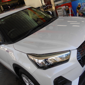 ダイハツ・ロッキー