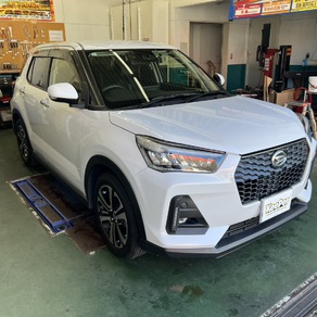 ダイハツ・ロッキー