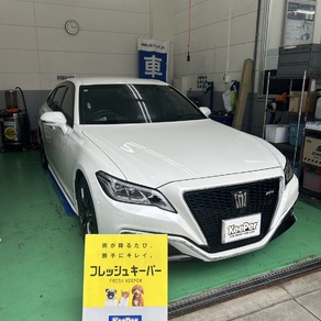 トヨタ・クラウン