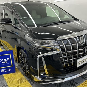 トヨタ・アルファード