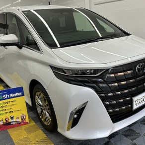 トヨタ・アルファード