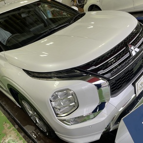 三菱・アウトランダー