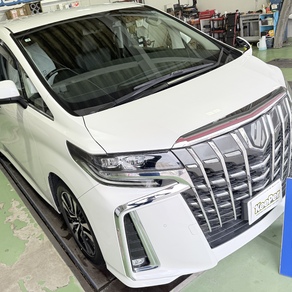 トヨタ・アルファード