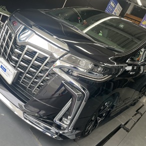 トヨタ・ヴェルファイア