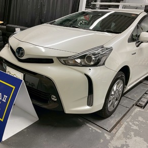 トヨタ・プリウスα