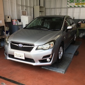 スバル・インプレッサ