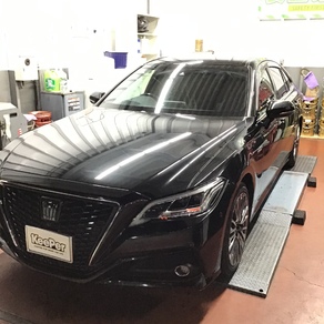 トヨタ・クラウン