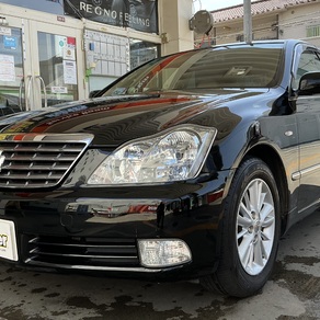 トヨタ・クラウン