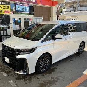 トヨタ・ヴェルファイア