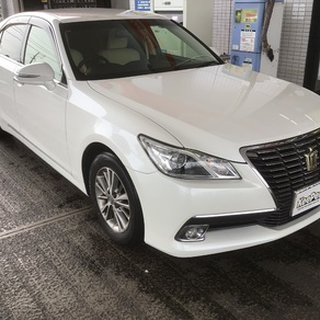 トヨタ・クラウン