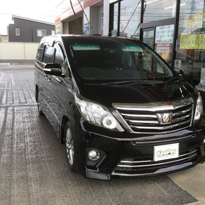 トヨタ・アルファード