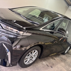 トヨタ・アルファード