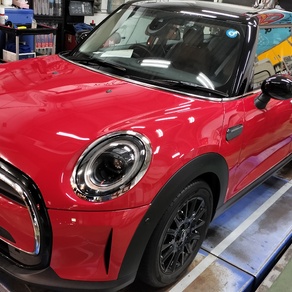 BMW・MINIクーパー