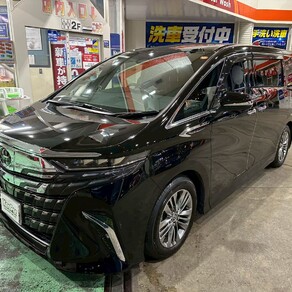 トヨタ・アルファード