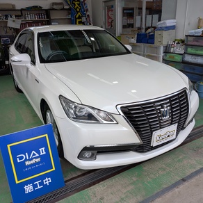 トヨタ・クラウン