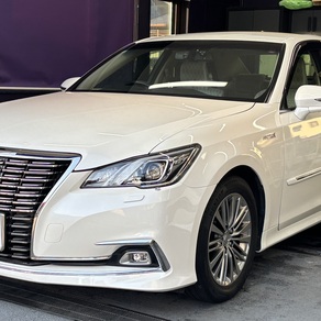 トヨタ・クラウン