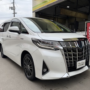 トヨタ・アルファード