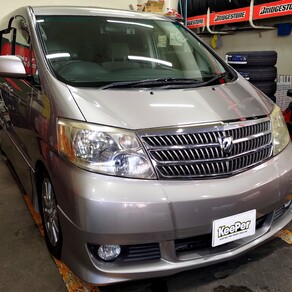 トヨタ・アルファード