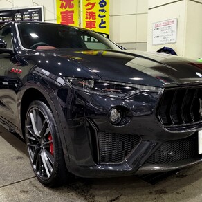 その他・マセラティ・レヴァンテ