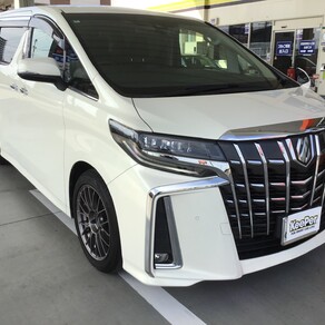 トヨタ・アルファード