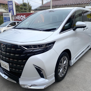 トヨタ・アルファード